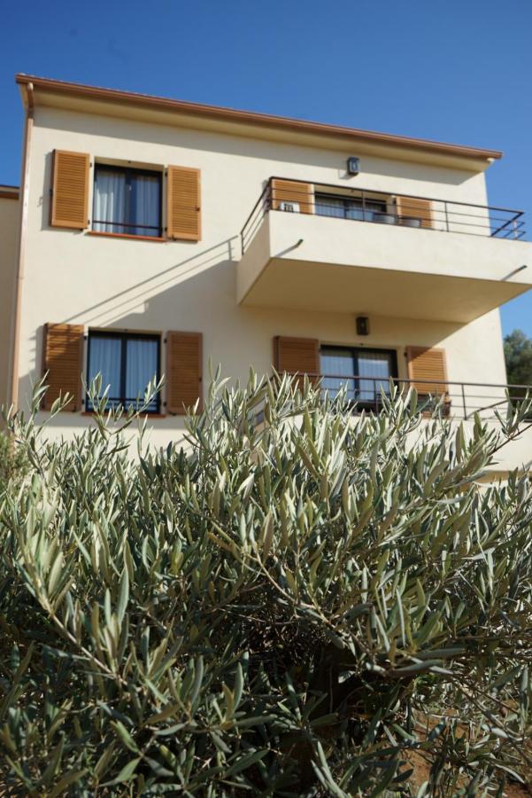 Residence Catalina แซ็งต์-โฟลร็องต์ ภายนอก รูปภาพ
