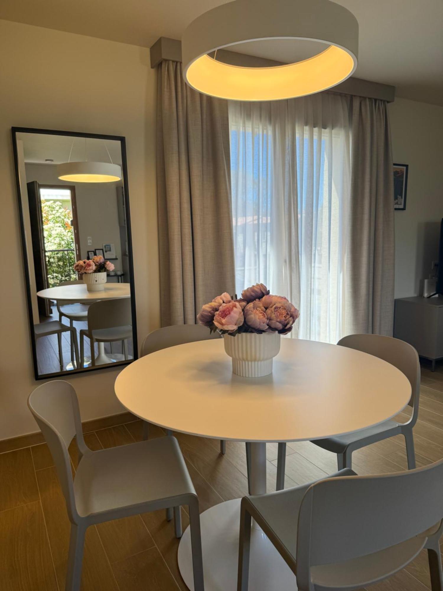Residence Catalina แซ็งต์-โฟลร็องต์ ภายนอก รูปภาพ